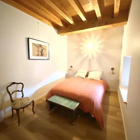Chambre 1 ,Du Goutay Holiday home Vergezac