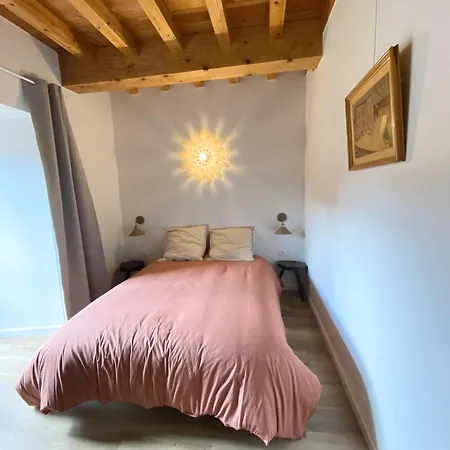 Chambre 1 ,Du Goutay Holiday home