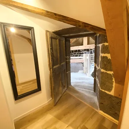 Chambre 1 ,Du Goutay Holiday home Vergezac
